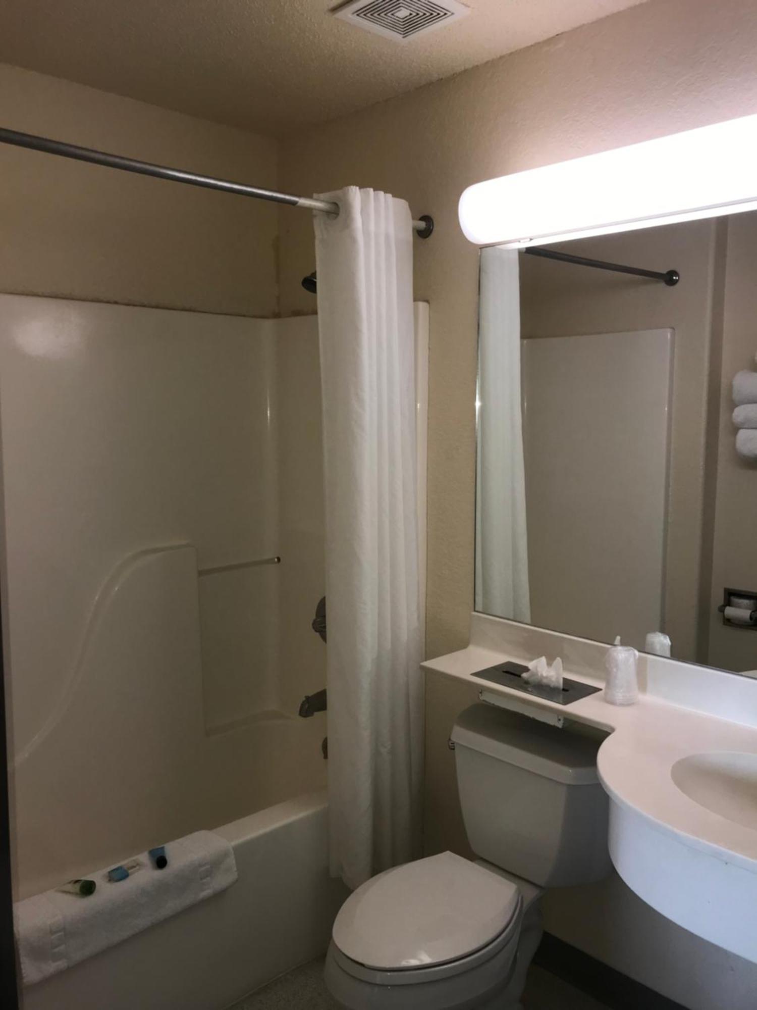 Chadron Inn & Suites Exteriör bild