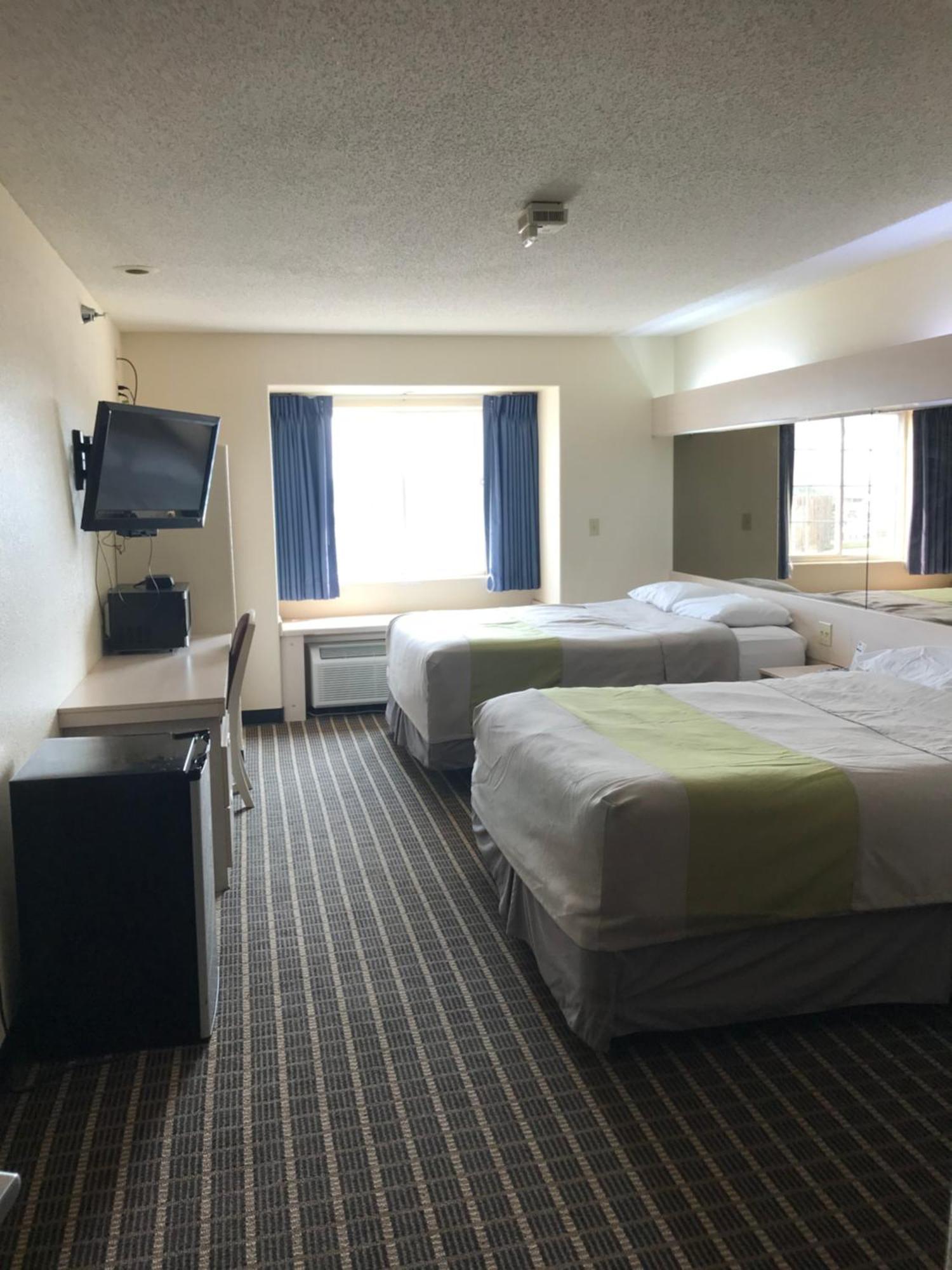 Chadron Inn & Suites Exteriör bild